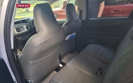 Toyota Vitz, 2013 год, 700 000 рублей, 10 фотография