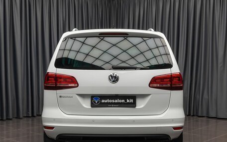 Volkswagen Sharan II, 2018 год, 1 890 000 рублей, 3 фотография