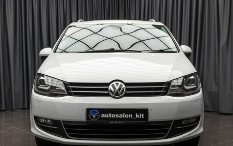 Volkswagen Sharan II, 2018 год, 1 890 000 рублей, 2 фотография