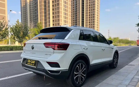 Volkswagen T-Roc I, 2023 год, 1 776 999 рублей, 5 фотография