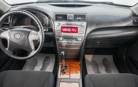 Toyota Camry, 2008 год, 1 349 000 рублей, 10 фотография