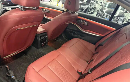 BMW 3 серия, 2023 год, 2 595 000 рублей, 15 фотография