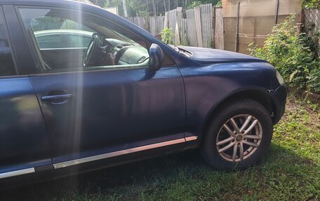 Volkswagen Touareg III, 2003 год, 475 000 рублей, 21 фотография