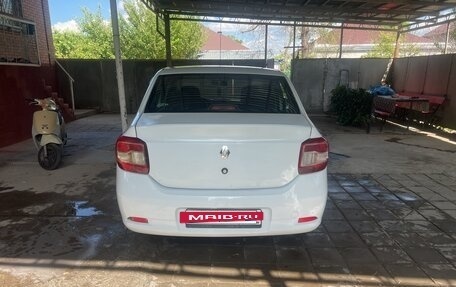 Renault Logan II, 2018 год, 615 000 рублей, 4 фотография