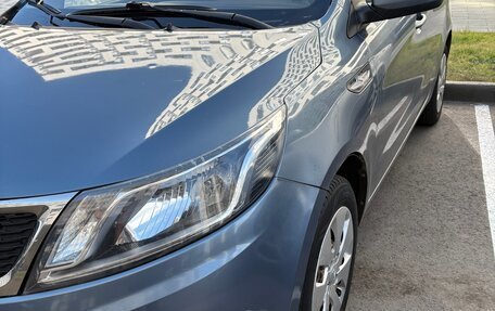 KIA Rio III рестайлинг, 2013 год, 630 000 рублей, 2 фотография