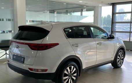 KIA Sportage IV рестайлинг, 2017 год, 1 887 000 рублей, 6 фотография
