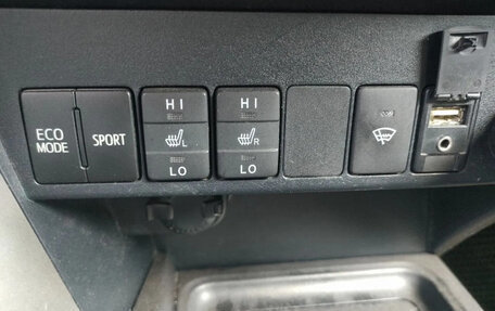 Toyota RAV4, 2013 год, 1 350 000 рублей, 10 фотография