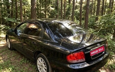 Hyundai Sonata IV рестайлинг, 2005 год, 300 000 рублей, 2 фотография