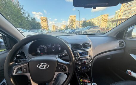 Hyundai Solaris II рестайлинг, 2014 год, 799 000 рублей, 8 фотография