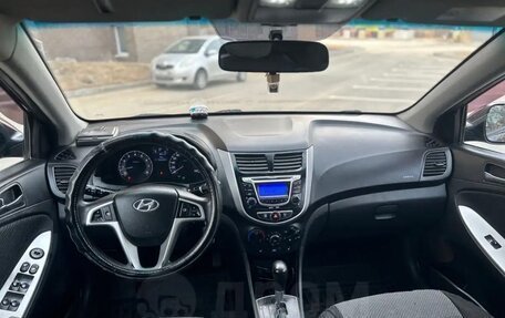 Hyundai Solaris II рестайлинг, 2011 год, 785 000 рублей, 4 фотография
