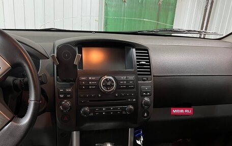 Nissan Pathfinder, 2010 год, 1 900 000 рублей, 6 фотография