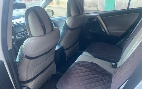 Toyota RAV4, 2014 год, 2 200 000 рублей, 3 фотография