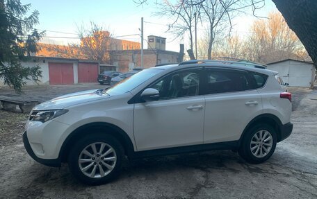 Toyota RAV4, 2014 год, 2 200 000 рублей, 10 фотография