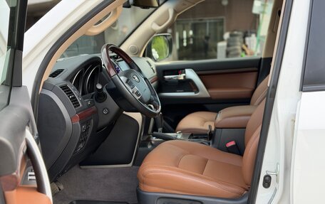 Toyota Land Cruiser 200, 2014 год, 5 600 000 рублей, 10 фотография