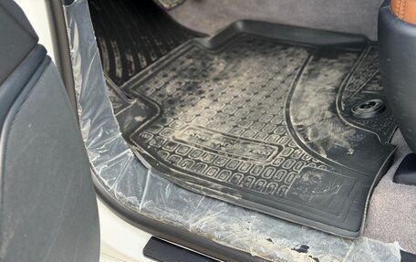 Toyota Land Cruiser 200, 2014 год, 5 600 000 рублей, 38 фотография