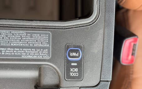 Toyota Land Cruiser 200, 2014 год, 5 600 000 рублей, 34 фотография