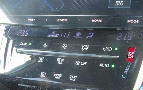 Toyota Harrier, 2018 год, 2 349 000 рублей, 23 фотография