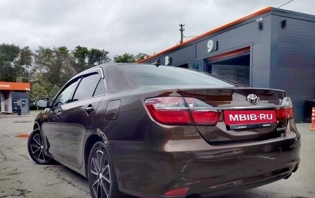Toyota Camry, 2018 год, 2 190 000 рублей, 3 фотография