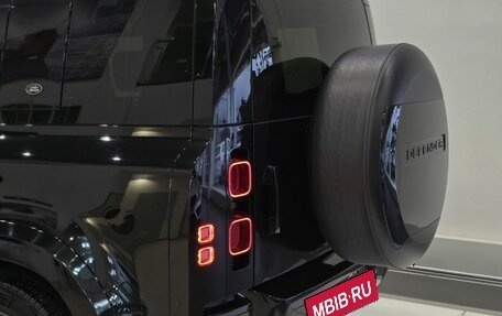 Land Rover Defender II, 2021 год, 5 240 000 рублей, 12 фотография