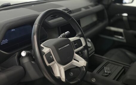 Land Rover Defender II, 2021 год, 5 240 000 рублей, 15 фотография