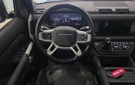 Land Rover Defender II, 2021 год, 5 240 000 рублей, 17 фотография