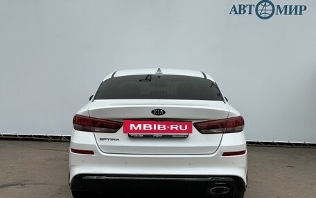 KIA Optima IV, 2018 год, 1 630 000 рублей, 6 фотография