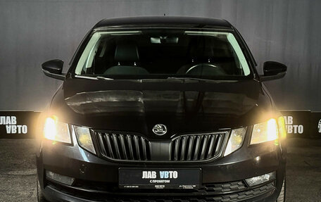 Skoda Octavia, 2017 год, 1 400 000 рублей, 2 фотография