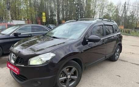 Nissan Qashqai+2 I, 2013 год, 1 030 000 рублей, 2 фотография