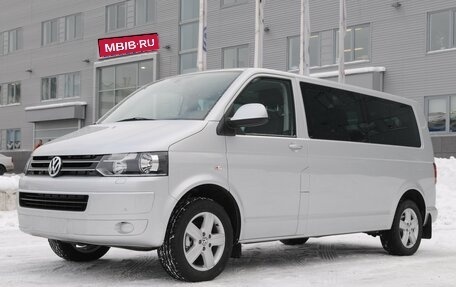 Volkswagen Caravelle T5, 2012 год, 1 800 000 рублей, 1 фотография