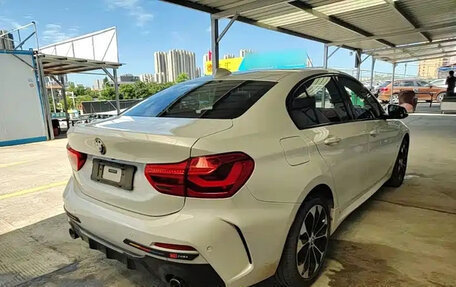 BMW 1 серия, 2022 год, 1 630 000 рублей, 6 фотография