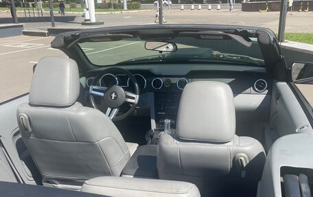 Ford Mustang VI рестайлинг, 2006 год, 2 000 000 рублей, 17 фотография