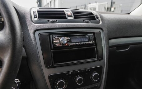 Skoda Octavia, 2011 год, 800 000 рублей, 18 фотография