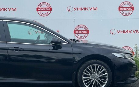 Toyota Camry, 2020 год, 2 799 000 рублей, 18 фотография