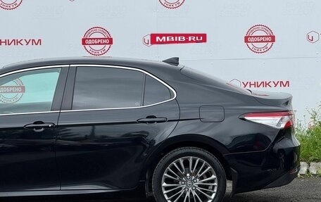 Toyota Camry, 2020 год, 2 799 000 рублей, 13 фотография