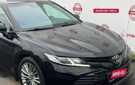 Toyota Camry, 2020 год, 2 799 000 рублей, 9 фотография