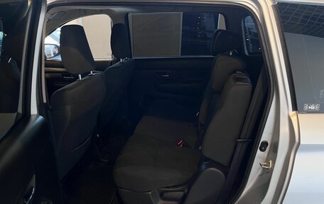 Suzuki Ertiga II, 2022 год, 2 250 000 рублей, 24 фотография