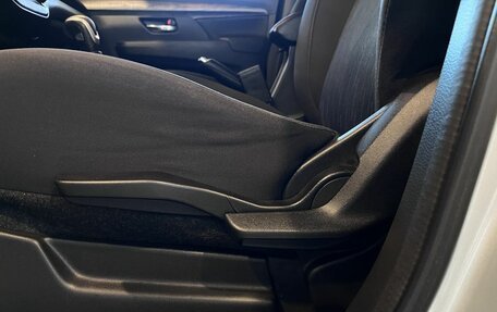 Suzuki Ertiga II, 2022 год, 2 250 000 рублей, 33 фотография