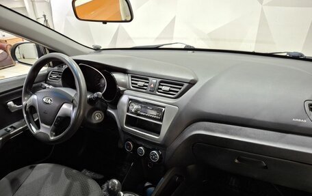 KIA Rio III рестайлинг, 2016 год, 930 000 рублей, 12 фотография