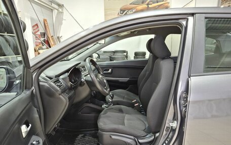 KIA Rio III рестайлинг, 2016 год, 930 000 рублей, 16 фотография