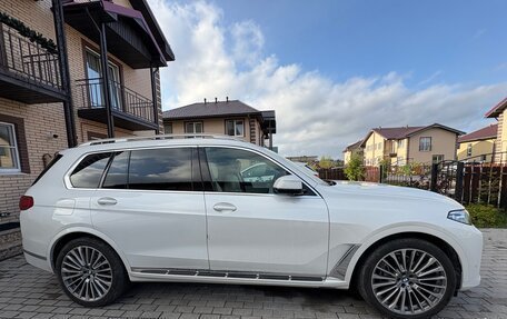 BMW X7, 2021 год, 8 500 000 рублей, 13 фотография