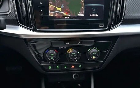 Skoda Kamiq I, 2022 год, 1 897 007 рублей, 10 фотография