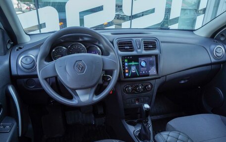 Renault Logan II, 2015 год, 914 000 рублей, 10 фотография