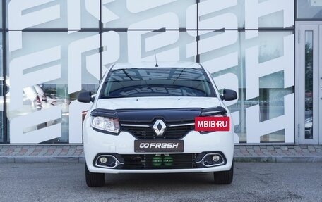 Renault Logan II, 2015 год, 914 000 рублей, 2 фотография