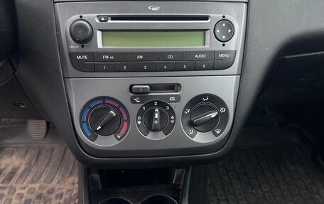 Fiat Linea, 2010 год, 500 000 рублей, 10 фотография