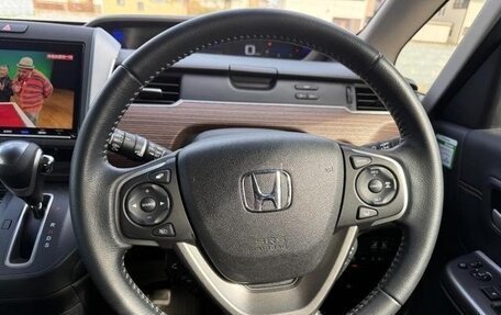 Honda Freed II, 2021 год, 1 185 000 рублей, 15 фотография
