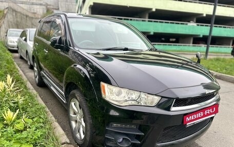 Mitsubishi Outlander III рестайлинг 3, 2010 год, 1 250 000 рублей, 3 фотография