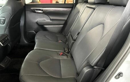Toyota Highlander, 2026 год, 5 799 000 рублей, 13 фотография