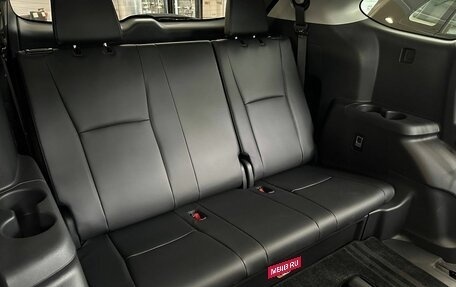 Toyota Highlander, 2026 год, 5 799 000 рублей, 20 фотография