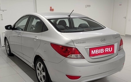 Hyundai Solaris II рестайлинг, 2013 год, 775 000 рублей, 8 фотография