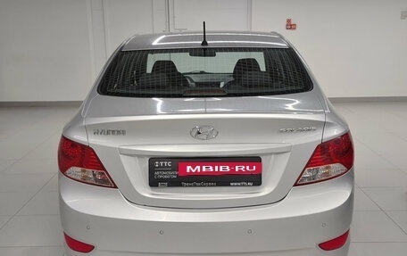 Hyundai Solaris II рестайлинг, 2013 год, 775 000 рублей, 7 фотография